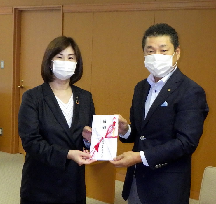 コロナ基金寄付